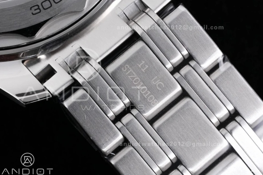 Asian V4 1:1 Green Dial Seamaster Best VSF Clone Edition Bezel Green 300M Ceramic Bracelet Super 8800 On Diver SS 1219